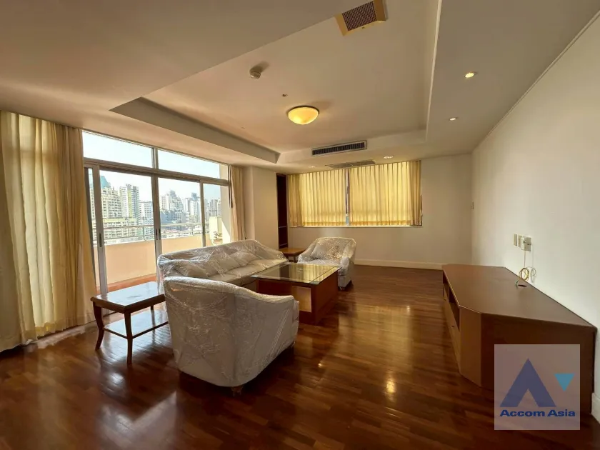 unitPet friendly |  3 Bedrooms  Apartment For Rent & Sale in Sukhumvit, Bangkok  near BTS Phrom Phong (AA45147)