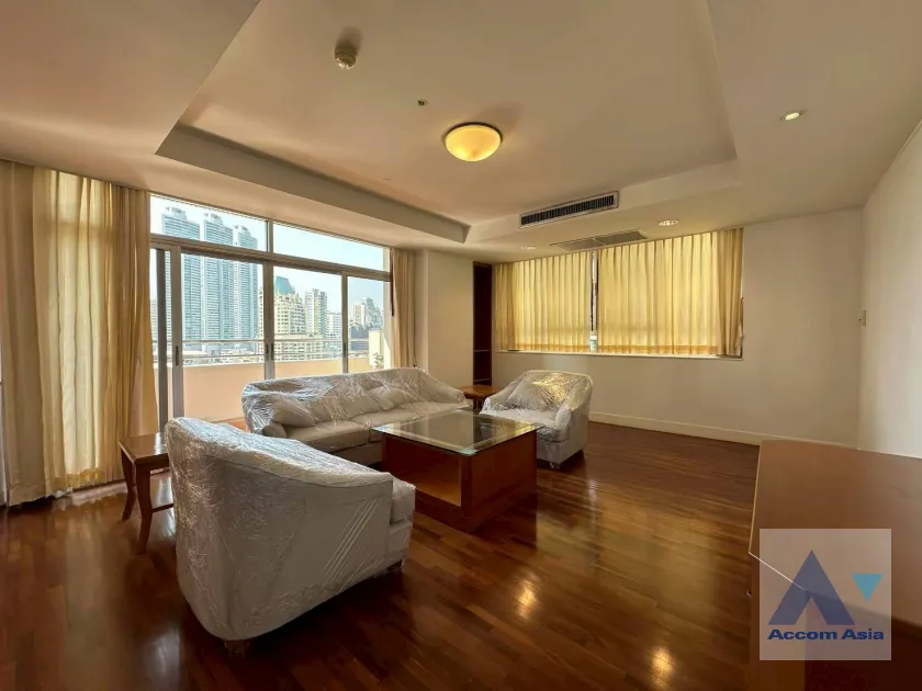 unitPet friendly |  3 Bedrooms  Apartment For Rent & Sale in Sukhumvit, Bangkok  near BTS Phrom Phong (AA45147)