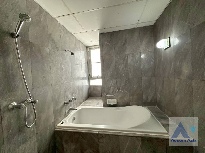 18  3 br Apartment for rent and sale in Sukhumvit ,Bangkok BTS Phrom Phong at Residences in mind AA45147