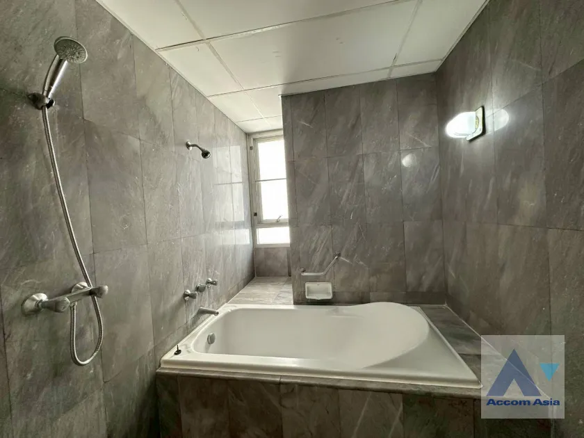 18  3 br Apartment for rent and sale in Sukhumvit ,Bangkok BTS Phrom Phong at Residences in mind AA45147