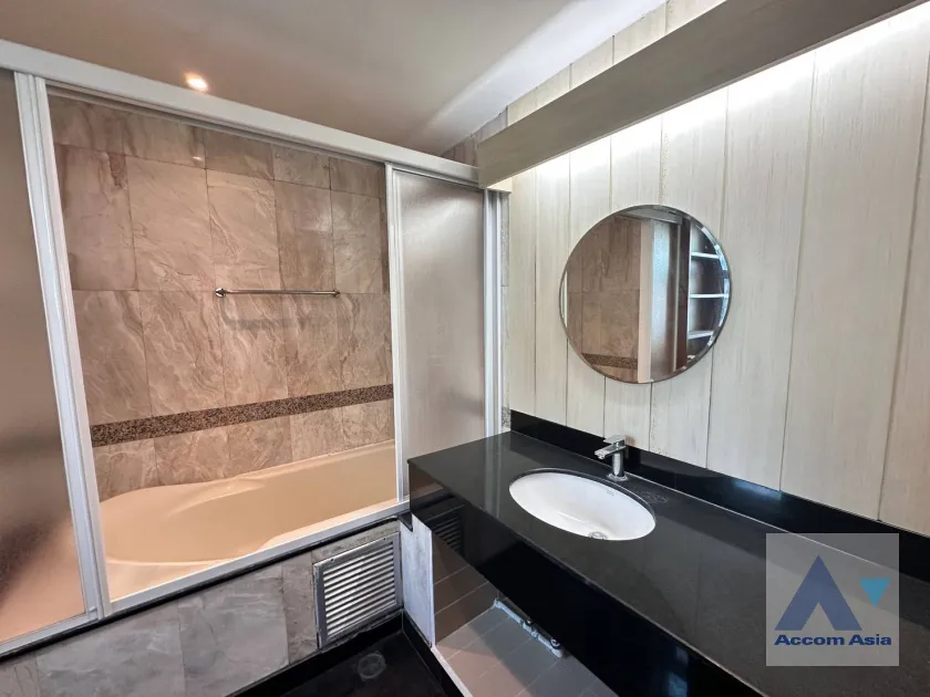 19  3 br Condominium For Rent in Sukhumvit ,Bangkok BTS Phrom Phong at Baan Suanpetch AA45151