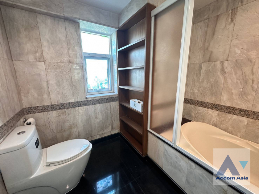 20  3 br Condominium For Rent in Sukhumvit ,Bangkok BTS Phrom Phong at Baan Suanpetch AA45151