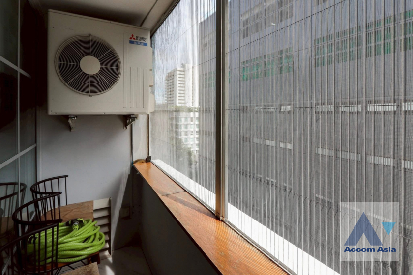 12  2 br Condominium for rent and sale in Ploenchit ,Bangkok BTS Ratchadamri at Baan Thanon Sarasin AA45162