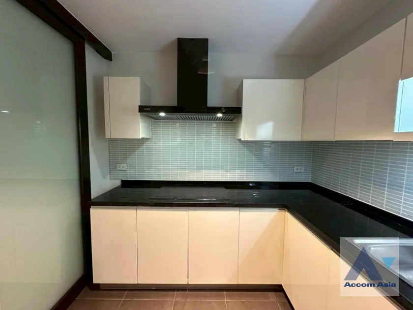 8  2 br Apartment For Rent in Sukhumvit ,Bangkok BTS Thong Lo at Your Living Lifestyle AA45195