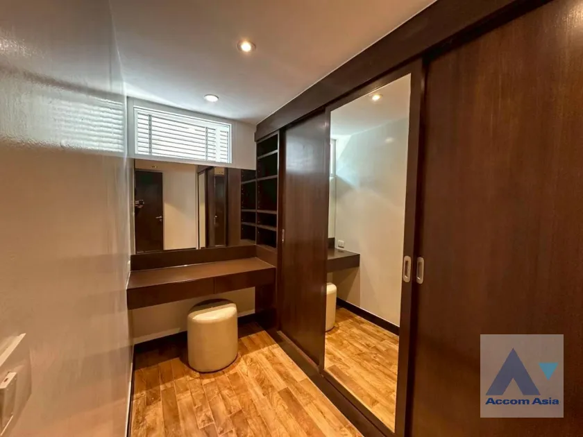 25  2 br Apartment For Rent in Sukhumvit ,Bangkok BTS Thong Lo at Your Living Lifestyle AA45195