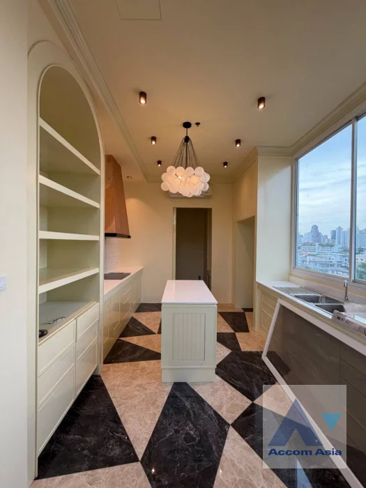 8  3 br Apartment For Rent in Sukhumvit ,Bangkok BTS Thong Lo at Your Living Lifestyle AA45196