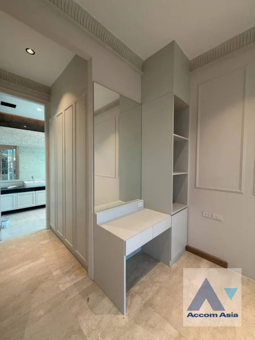 9  3 br Apartment For Rent in Sukhumvit ,Bangkok BTS Thong Lo at Your Living Lifestyle AA45196