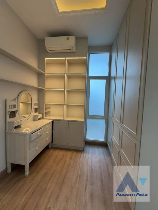 10  3 br Apartment For Rent in Sukhumvit ,Bangkok BTS Thong Lo at Your Living Lifestyle AA45196