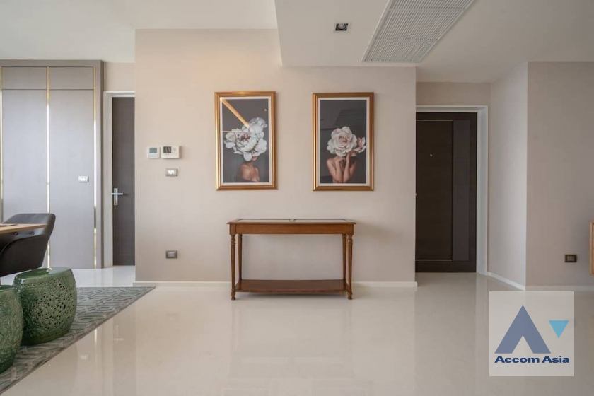 6  2 br Condominium for rent and sale in Sathorn ,Bangkok BTS Surasak at The Bangkok Sathorn AA45226