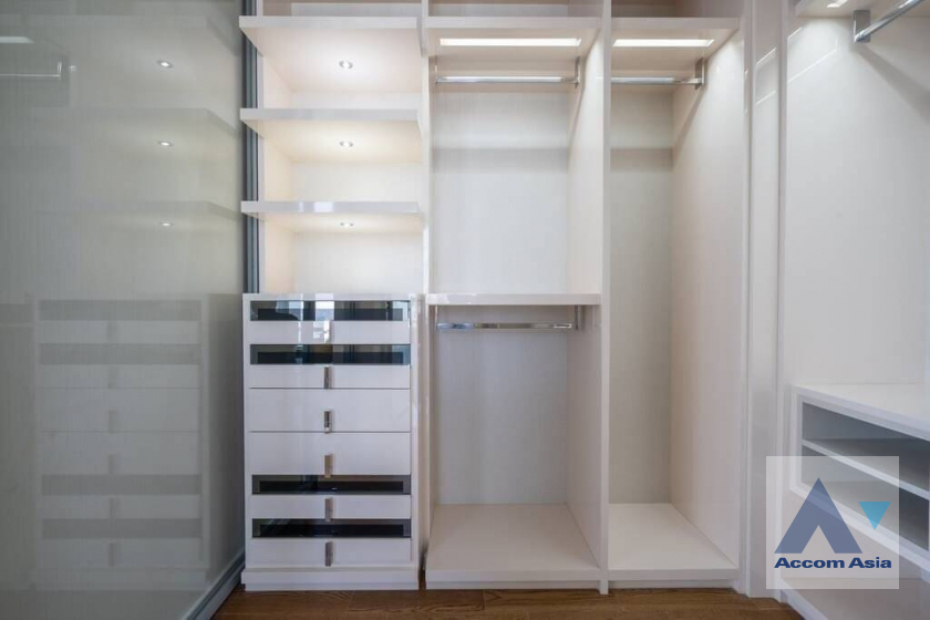 9  2 br Condominium for rent and sale in Sathorn ,Bangkok BTS Surasak at The Bangkok Sathorn AA45226