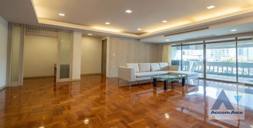 unit 3 Bedrooms  Apartment For Rent & Sale in Sukhumvit, Bangkok  near BTS Phrom Phong (AA45247)
