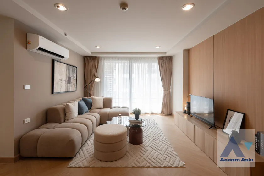 unitNewly renovated |  3 Bedrooms  Condominium For Sale in Rama 3, Bangkok  near BTS Chong Nonsi - MRT Lumphini (AA45267)