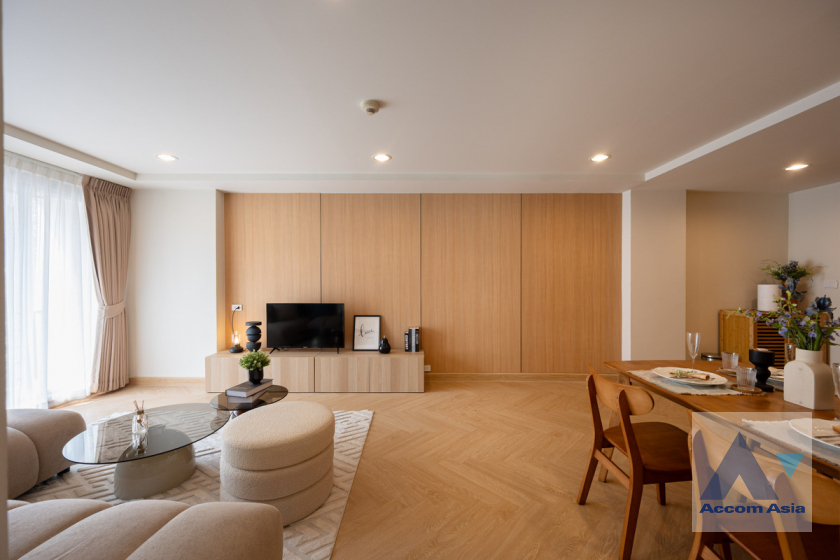 8  3 br Condominium For Sale in Rama 3 ,Bangkok BTS Chong Nonsi - MRT Lumphini at Resorta Yen-Akat AA45267