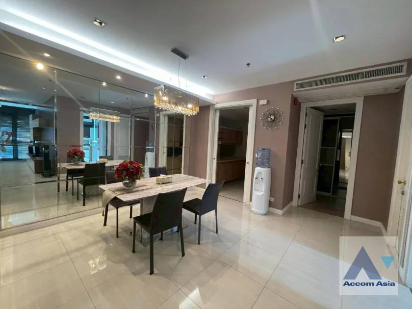 11  2 br Condominium For Rent in Ploenchit ,Bangkok BTS Ploenchit at Athenee Residence AA45320