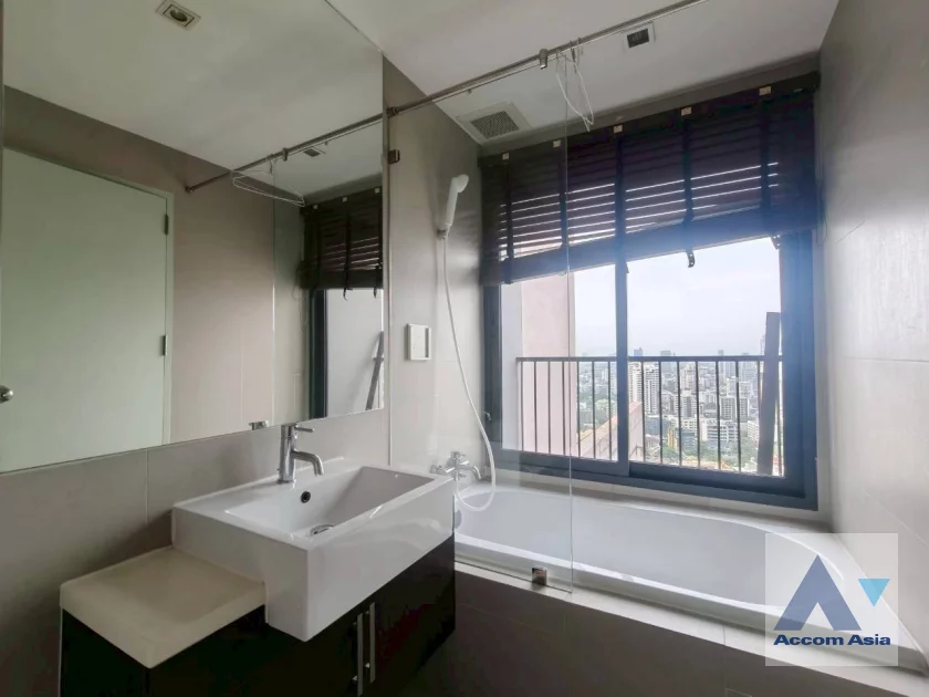15  3 br Condominium For Rent in Sukhumvit ,Bangkok BTS Thong Lo at Noble Remix AA45348
