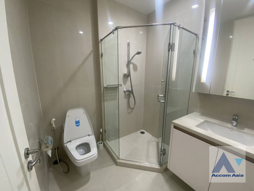 13  2 br Condominium For Rent in Ploenchit ,Bangkok BTS Chitlom at Q Langsuan  AA45354