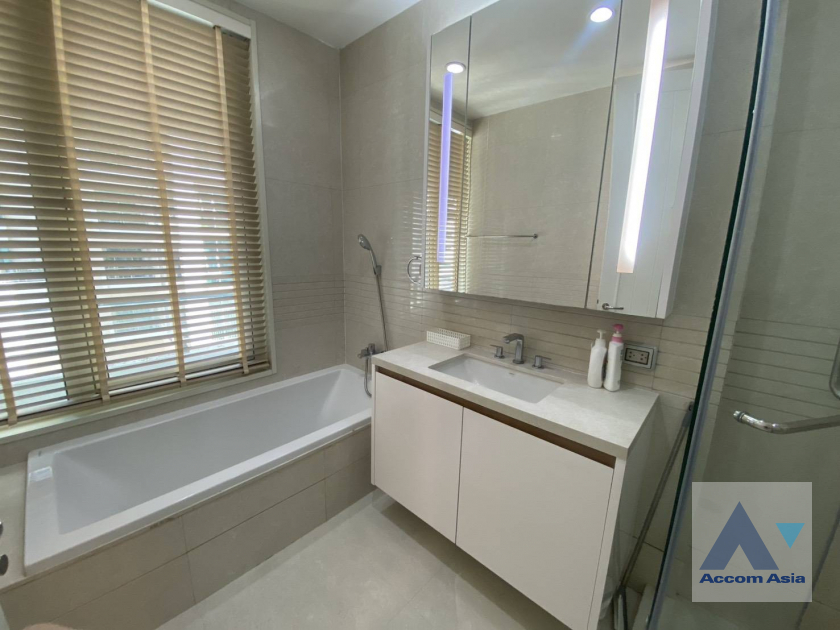 11  2 br Condominium for rent and sale in Ploenchit ,Bangkok BTS Chitlom at Q Langsuan  AA45354