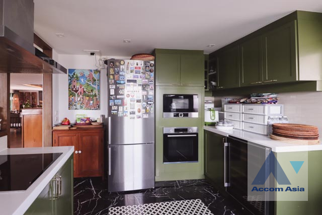 17  3 br Condominium For Sale in Sukhumvit ,Bangkok BTS Phrom Phong at Regent On The Park 3 AA45378