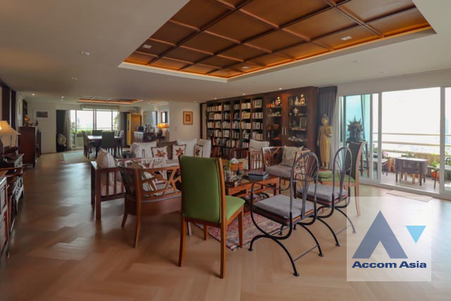  1  3 br Condominium For Sale in Sukhumvit ,Bangkok BTS Phrom Phong at Regent On The Park 3 AA45378