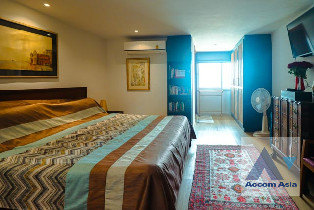 29  3 br Condominium For Sale in Sukhumvit ,Bangkok BTS Phrom Phong at Regent On The Park 3 AA45378