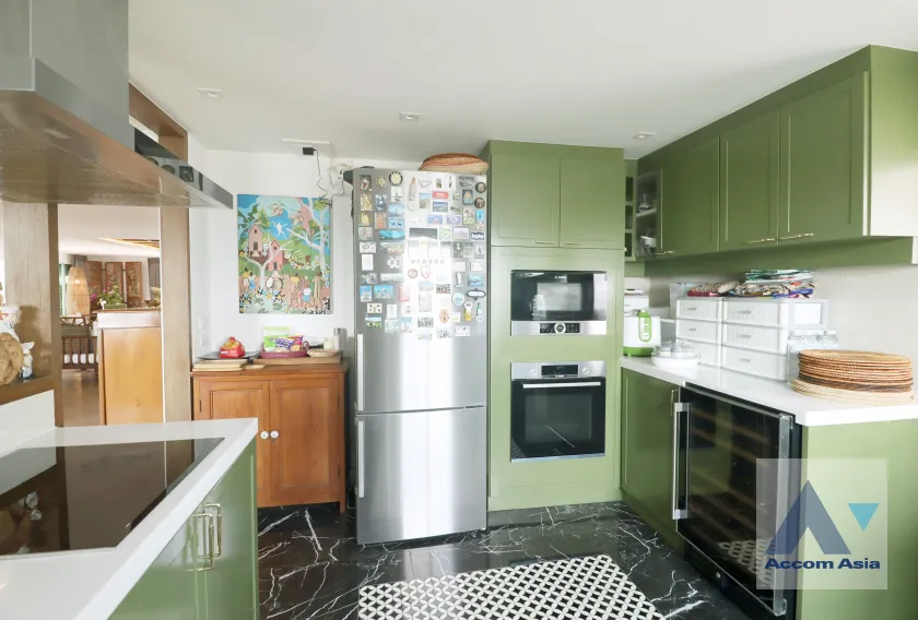 18  3 br Condominium For Sale in Sukhumvit ,Bangkok BTS Phrom Phong at Regent On The Park 3 AA45378