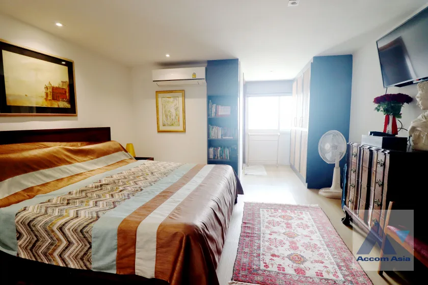 33  3 br Condominium For Sale in Sukhumvit ,Bangkok BTS Phrom Phong at Regent On The Park 3 AA45378