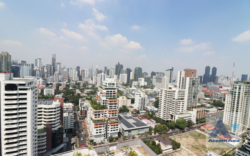 35  3 br Condominium For Sale in Sukhumvit ,Bangkok BTS Phrom Phong at Regent On The Park 3 AA45378