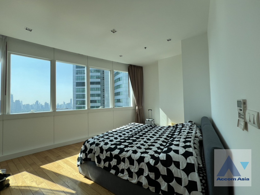 7  3 br Condominium For Sale in Sukhumvit ,Bangkok BTS Asok - MRT Sukhumvit at Millennium Residence @ Sukhumvit AA45379
