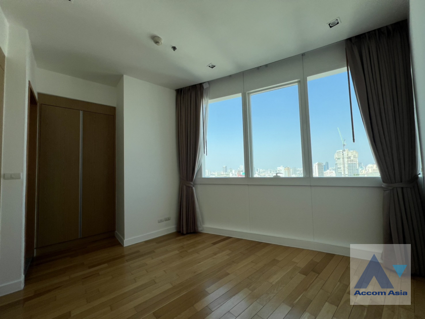 9  3 br Condominium For Sale in Sukhumvit ,Bangkok BTS Asok - MRT Sukhumvit at Millennium Residence @ Sukhumvit AA45379