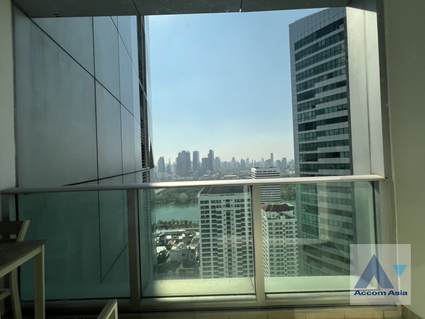 12  3 br Condominium For Sale in Sukhumvit ,Bangkok BTS Asok - MRT Sukhumvit at Millennium Residence @ Sukhumvit AA45379