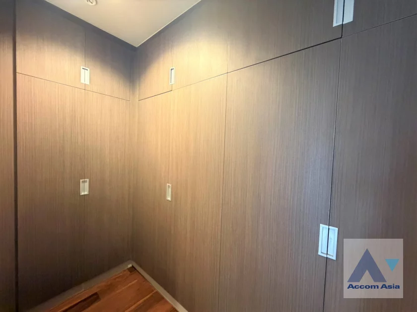 13  2 br Apartment for rent and sale in Sukhumvit ,Bangkok  at Modern Apartment AA45381