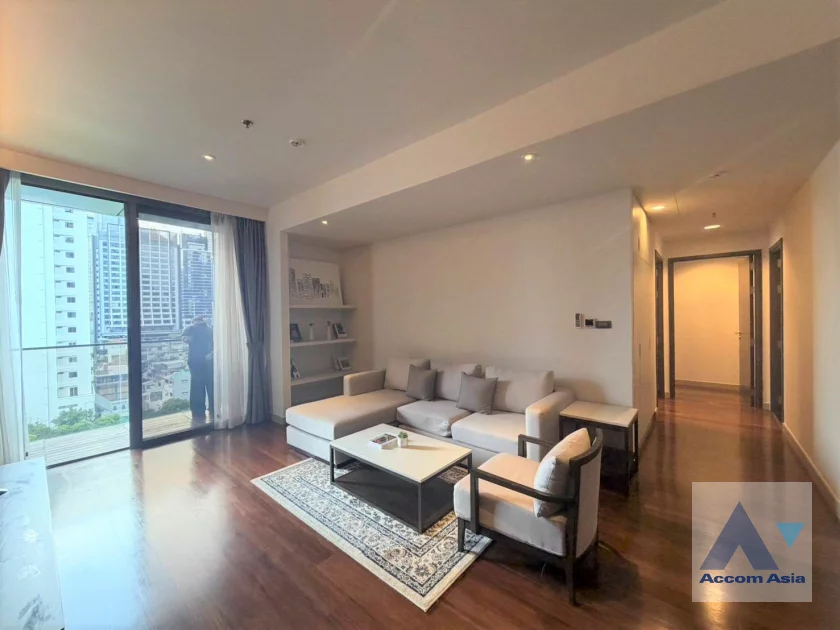  2  2 br Apartment for rent and sale in Sukhumvit ,Bangkok  at Modern Apartment AA45381