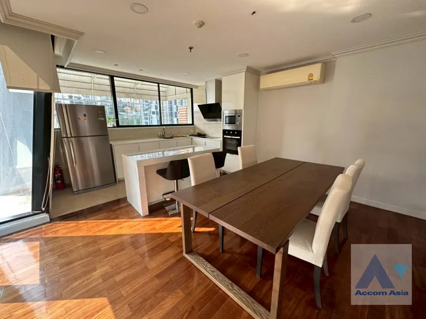 unitDuplex Condo |  3 Bedrooms  Condominium For Rent in Ploenchit, Bangkok  near BTS Chitlom (AA45385)