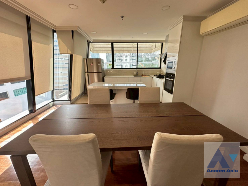 5  3 br Condominium For Rent in Ploenchit ,Bangkok BTS Chitlom at New House AA45385