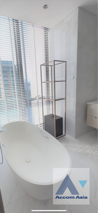 16  2 br Condominium For Rent in Ploenchit ,Bangkok  at The Residences at Sindhorn Kempinski Hotel Bangkok AA45392