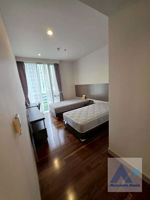 10  3 br Apartment For Rent in Sukhumvit ,Bangkok  at Modern Apartment AA45402