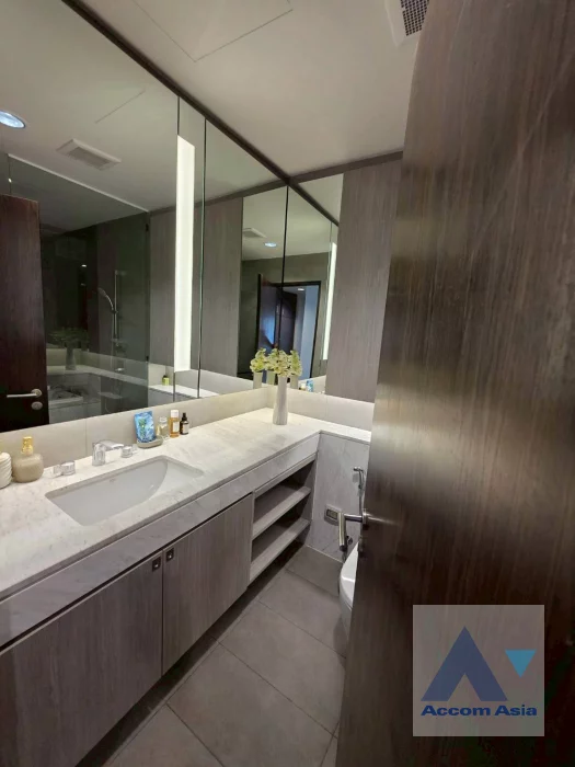 13  3 br Apartment For Rent in Sukhumvit ,Bangkok  at Modern Apartment AA45402