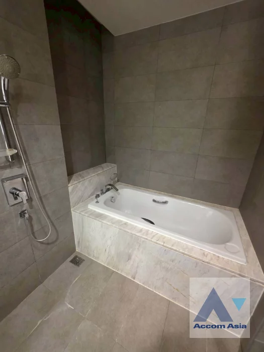 15  3 br Apartment For Rent in Sukhumvit ,Bangkok  at Modern Apartment AA45402