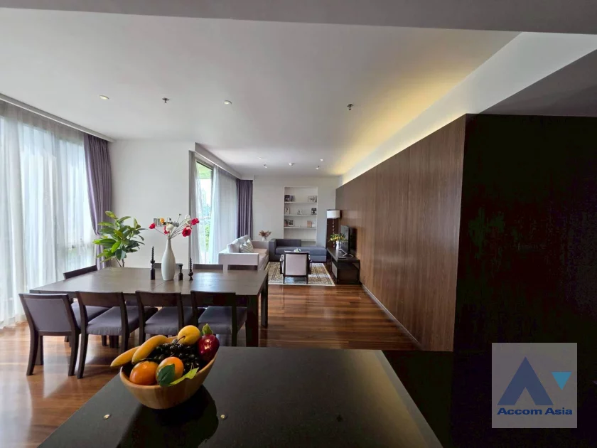  2  3 br Apartment For Rent in Sukhumvit ,Bangkok  at Modern Apartment AA45402