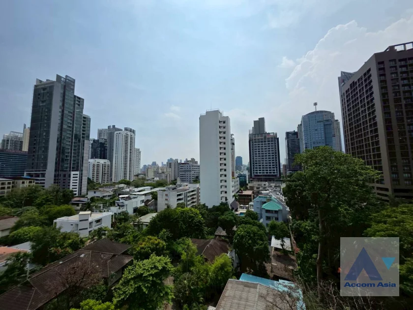 20  3 br Apartment For Rent in Sukhumvit ,Bangkok  at Modern Apartment AA45402
