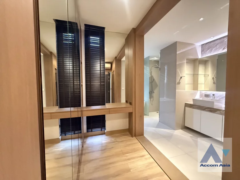 17  3 br Condominium For Rent in Sukhumvit ,Bangkok BTS On Nut at Park Court Sukhumvit 77 AA45428