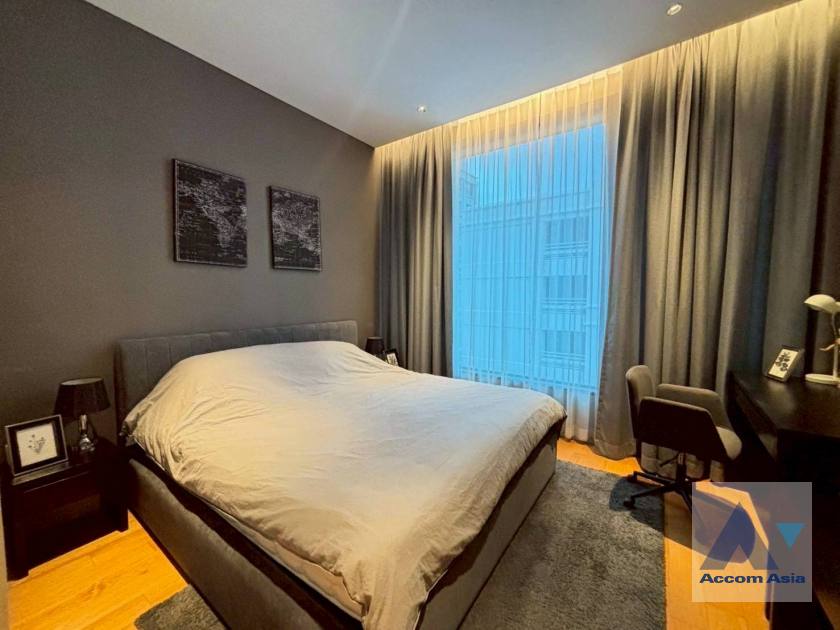 9  2 br Condominium for rent and sale in Ploenchit ,Bangkok BTS Chitlom at Sindhorn Residence AA45451