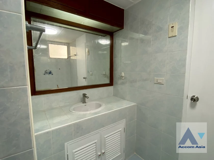 14  3 br Condominium For Rent in Sukhumvit ,Bangkok BTS Ekkamai at Tai Ping Tower AA45489