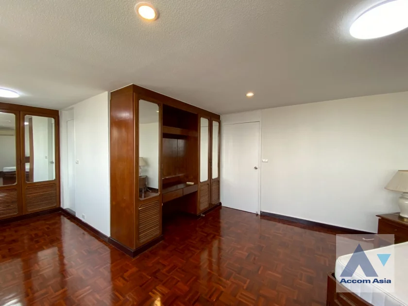 5  3 br Condominium For Rent in Sukhumvit ,Bangkok BTS Ekkamai at Tai Ping Tower AA45489