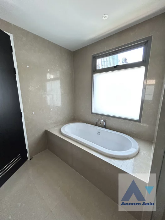 17  2 br Condominium For Rent in Sukhumvit ,Bangkok BTS Phrom Phong at The Madison AA45503