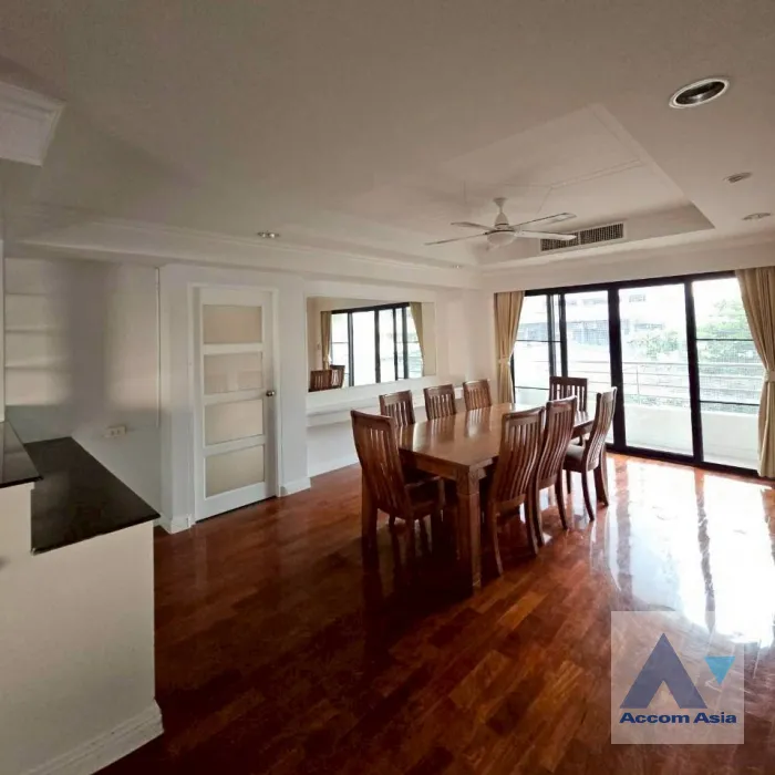 unitPet friendly |  3 Bedrooms  Apartment For Rent & Sale in Sukhumvit, Bangkok  near BTS Asok - MRT Sukhumvit (AA45541)