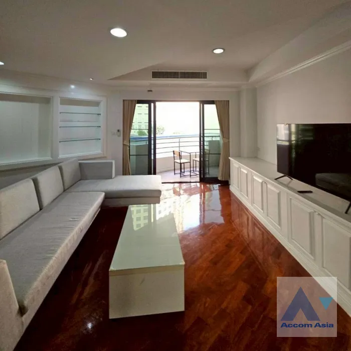unitPet friendly |  3 Bedrooms  Apartment For Rent & Sale in Sukhumvit, Bangkok  near BTS Asok - MRT Sukhumvit (AA45541)