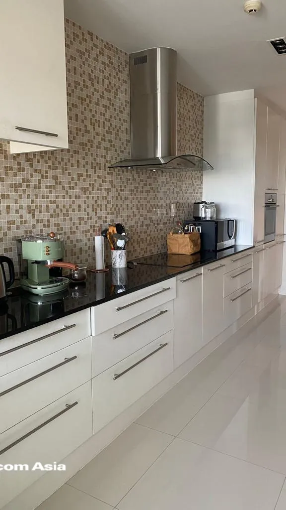  1  3 br Condominium for rent and sale in Sathorn ,Bangkok MRT Khlong Toei at Baan Yen Akard 25980