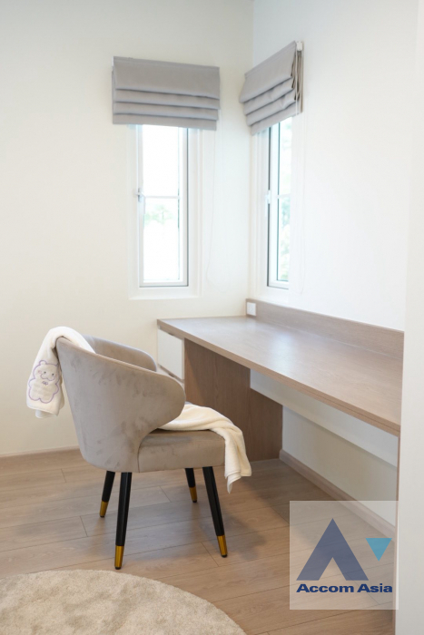 12  4 br House For Rent in Samutprakan ,Samutprakan  at Villaggio 3 Srinakarin Bangna AA45566