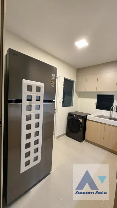 5  4 br House for rent and sale in Samutprakan ,Samutprakan  at Villaggio 3 Srinakarin Bangna AA45580